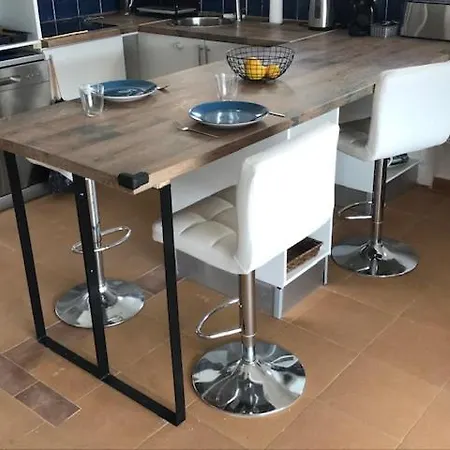 Apartmán Stunning Sea Views From Luxury 4 Bed Close To At Cap Ras *